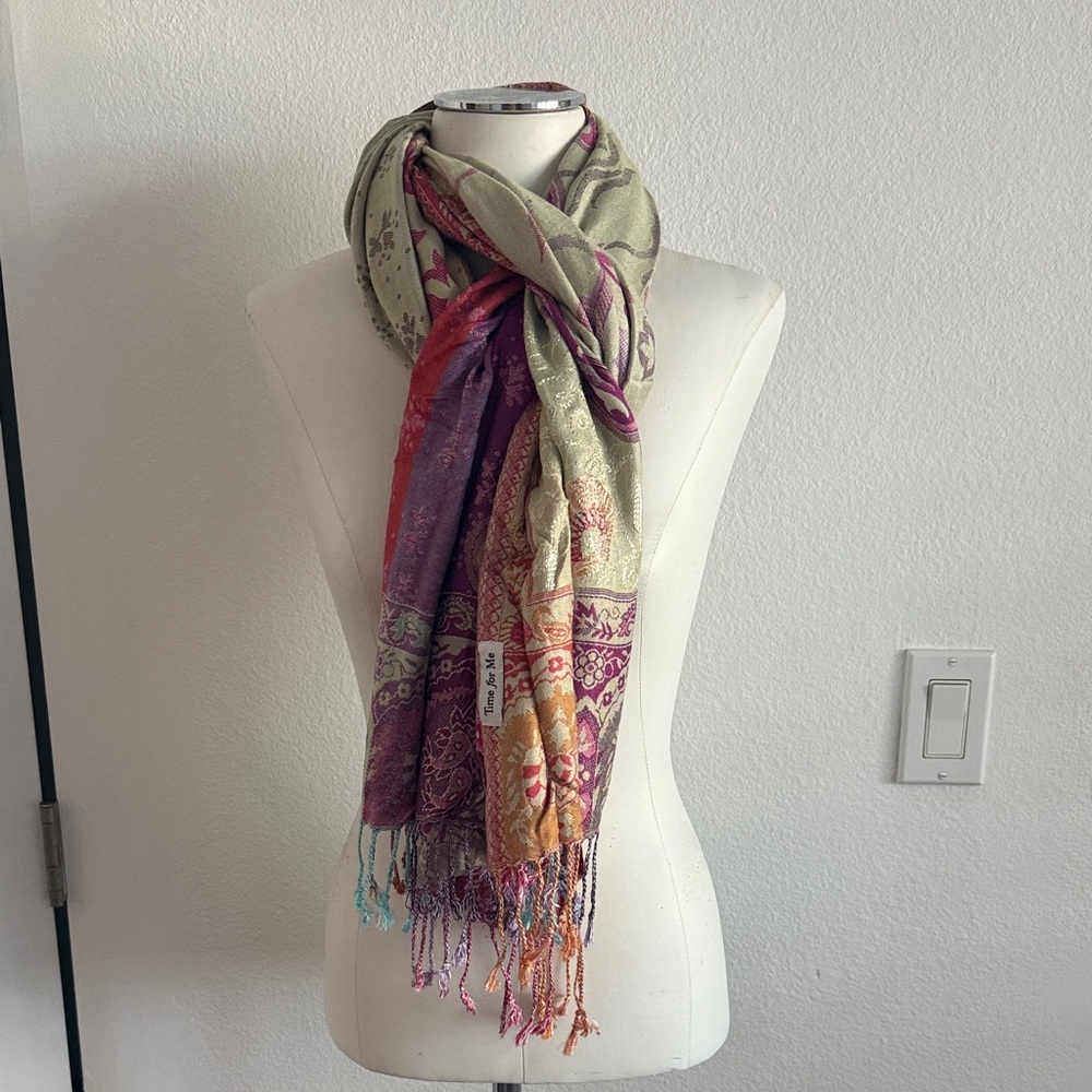 Colorful Patterned Scarf - Picture 7 of 8